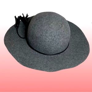 Stefanel Gray Wool Floppy Hat. Made In Italy.